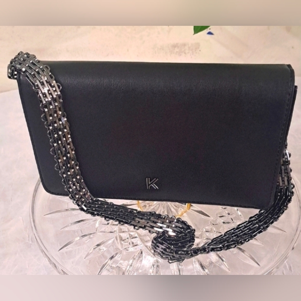 Kendall + Kylie shoulder bag in black with metal shoulder strap like new